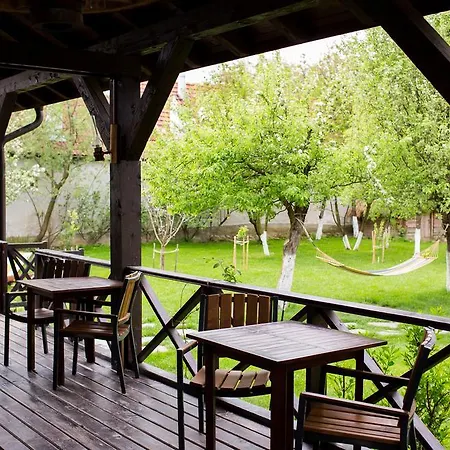 Casa Mosului - Transfagarasan ゲストハウス 4*